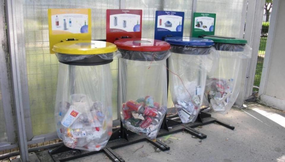 Poubelles de tri pour la valorisation des déchets