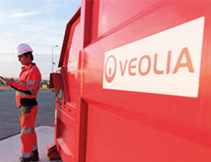 A l’instar des professionnels du bâtiment, louez à Veolia une benne à encombrant pour évacuer facilement vos déchets de chantier.