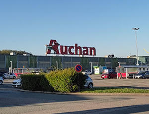 L’hypermarché Auchan Bessoncourt (Territoire-de-Belfort) justifie facilement sa bonne gestion des 5 flux à tout moment en disposant dans l’Espace client Veolia de toutes les attestations requises.