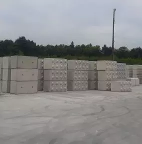 Blocs de béton modulables fabriqués par Inerta à partir des matières du BTP