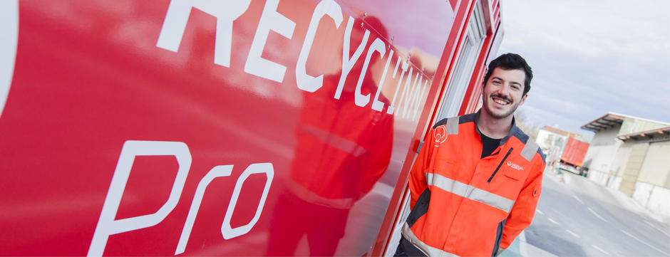 La déchèterie Recycl'Inn pro de Bègles permet aux entreprises du Bordelais de gérer leurs déchets rapidement et en toute sécurité.