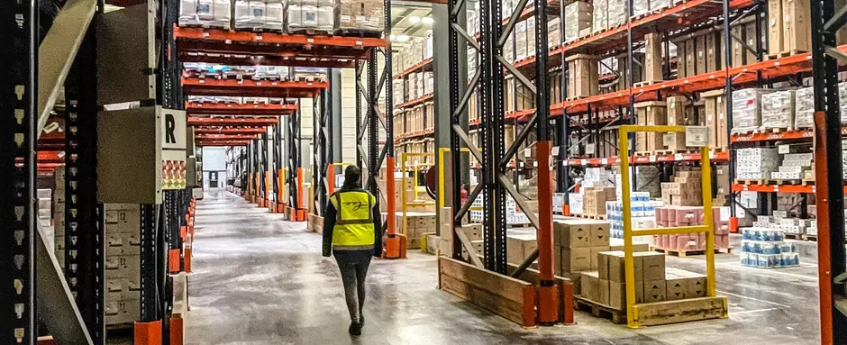 L’activité logistique des Transport Jeantet génère d’importants volumes de déchets valorisables (cartons, plastiques, bois…) que le tri à la source mis en place avec Veolia permet désormais de valoriser.