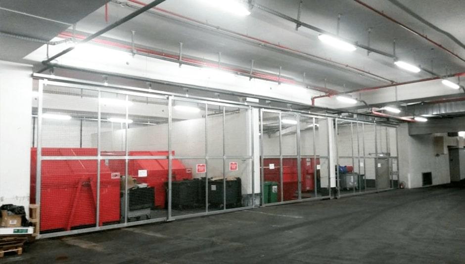 Les Terrasses du Port ont prévu, dès la conception du centre commercial, des locaux de pré-collecte des déchets ainsi qu’une aire de tri fermée installée en sous-sol.