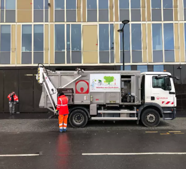 Veolia propose la collecte des biodéchets en porte à porte dans les quartiers à forte densité de restaurants